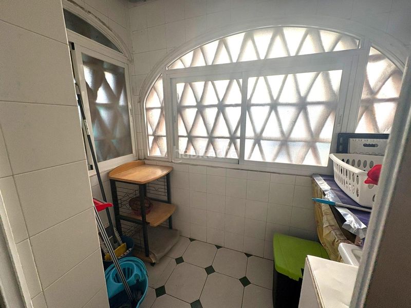 Foto 832637cb-2b27-4aba-9e32-63d3b4de9165. Casa adossada amb piscina a Los Boliches Fuengirola