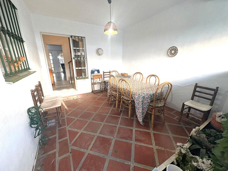 Foto 99194be5-e33e-49dd-9a09-ae9b3bf76a96. Casa adossada amb piscina a Los Boliches Fuengirola