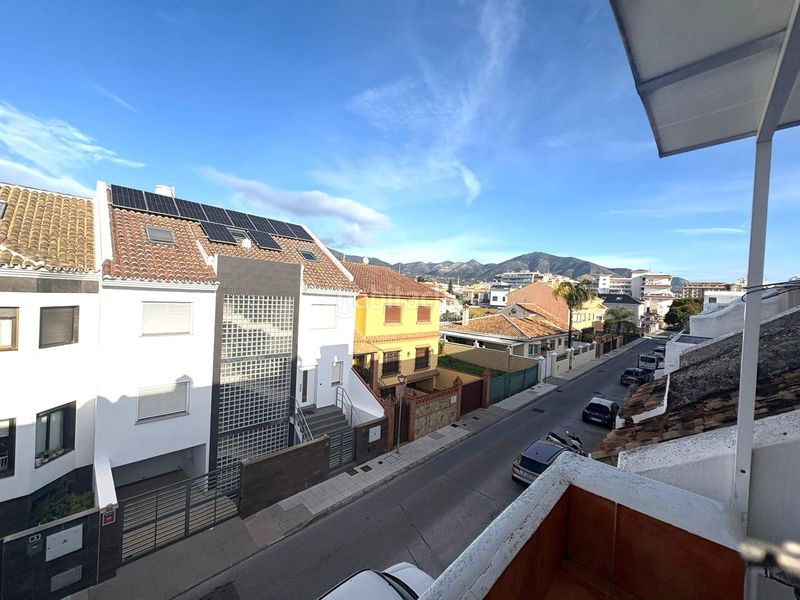 Foto b07030c0-59c9-49f7-83d9-19060f1d05d4. Casa adossada amb piscina a Los Boliches Fuengirola