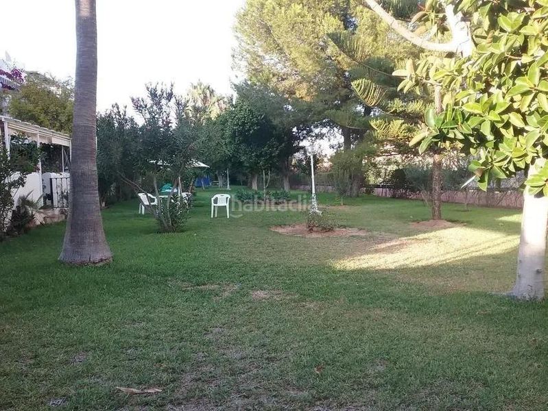 Foto c434fffd-8dcb-4b60-85d0-7f3570bdc57a. Casa adossada amb piscina a Los Boliches Fuengirola