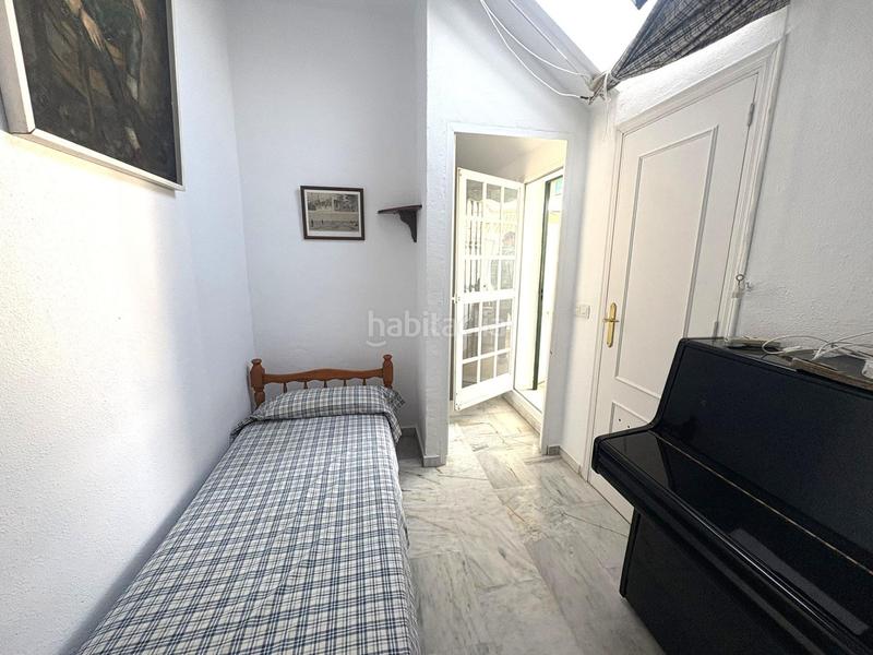 Foto cf07b153-d5b9-43b4-b054-2c4ef5997578. Casa adossada amb piscina a Los Boliches Fuengirola