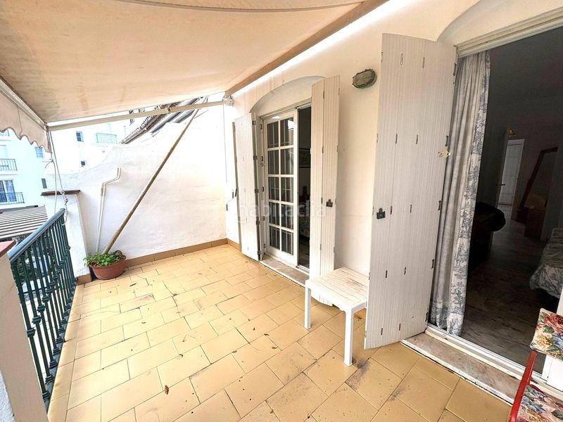 Foto f0fa66df-f5dd-41b1-bcef-a167327675cb. Casa adossada amb piscina a Los Boliches Fuengirola