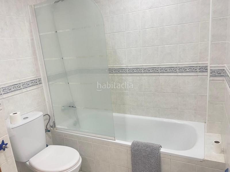 Foto 4f7abcbf-df75-49d2-a1b9-932c55d07754. Alquiler apartamento encantador apartamento a un paseo de la playa. en Benalmádena