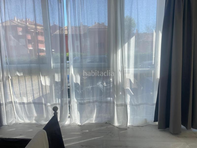 Foto fb59adbd-67e0-432d-99dc-1485e1b2ee00. Alquiler apartamento encantador apartamento a un paseo de la playa. en Benalmádena