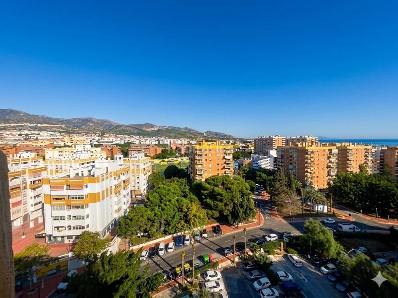 Foto 09c1e890-4f28-42c6-8ba0-a3d096b5d0bd. Apartament amb piscina a Parque de la Paloma Benalmádena