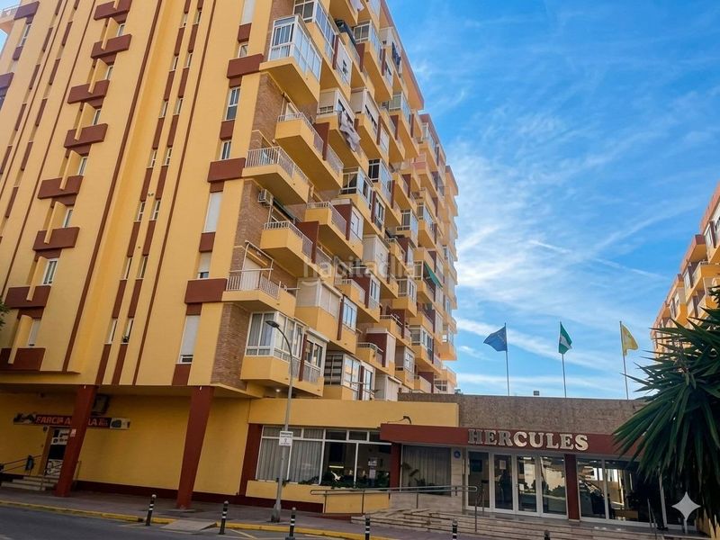 Foto e5a2effb-88b6-42f0-9aa1-7a028dca535b. Apartament amb piscina a Parque de la Paloma Benalmádena