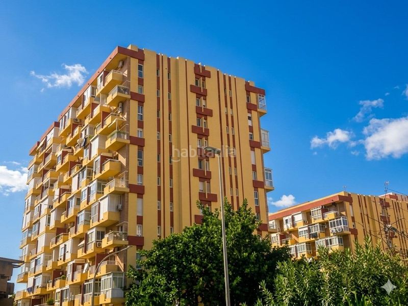 Foto f655267a-1376-4ead-8868-ba475bbc8149. Apartament amb piscina a Parque de la Paloma Benalmádena