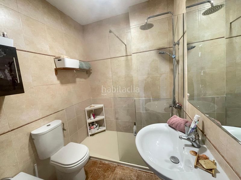Foto b97d8e0d-806f-41ca-a64a-d1b022227eb1. Apartament amb aparcament piscina a Los Nadales - Tio Charles Benalmádena