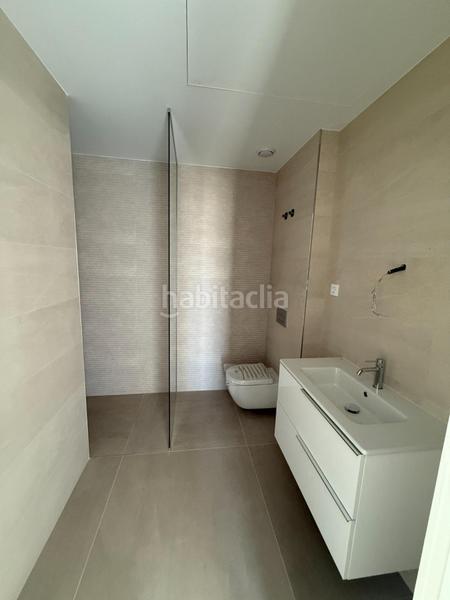 Foto 8ac14a15-0d46-42b7-ab43-5284127b4dc3. Àtic amb calefacció aparcament piscina a Guadalobón Estepona