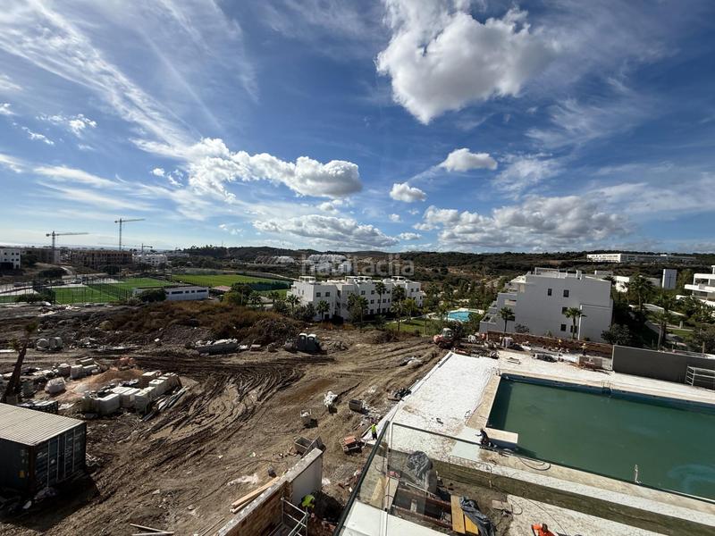 Foto f7dafe33-91e3-4501-bcfd-053ffb136238. Àtic amb calefacció aparcament piscina a Guadalobón Estepona
