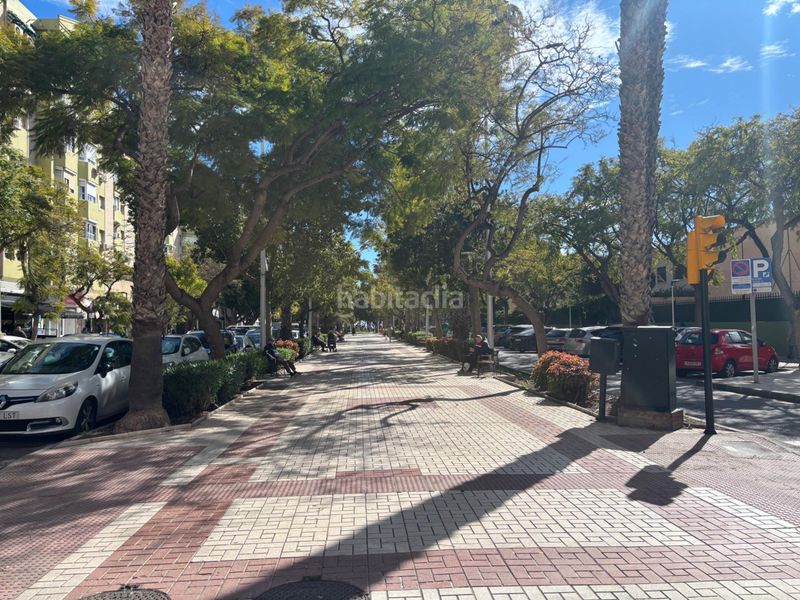 Foto bab81ef1-48e4-4dcd-98f0-467b67990730. Apartament amb aparcament a Parque Ayala - Jardín de la Abadía - Huelín Málaga