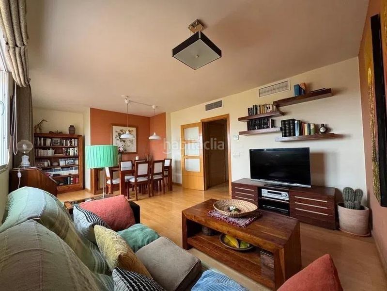 Foto 94f18d11-79b8-4dc0-b96b-47f63a241eb0. Àtic amb aparcament piscina a El Pinillo Torremolinos