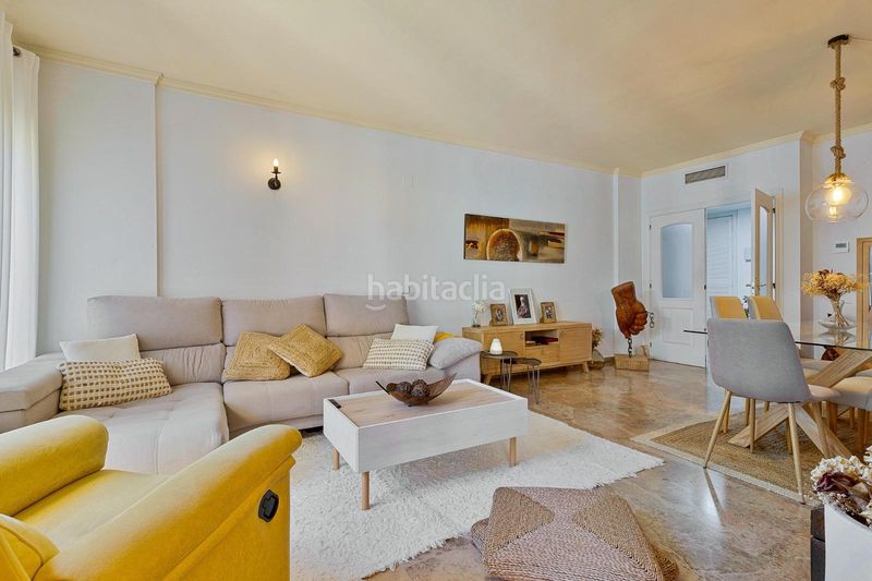 Foto 498d0102-4aca-45e0-b092-1cd17eb6fac2. Apartament amb aparcament a Nueva Alcántara Marbella
