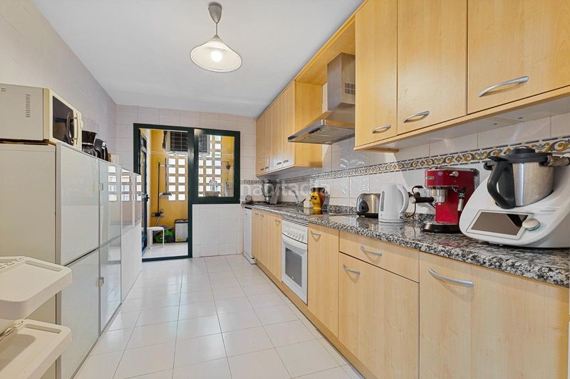 Foto 66310468-23a2-43f0-a25c-74ca4c5e1a38. Apartament amb aparcament a Nueva Alcántara Marbella