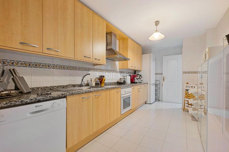 Foto c7d6c820-153b-40c3-b04c-4e6f13670a94. Apartament amb aparcament a Nueva Alcántara Marbella
