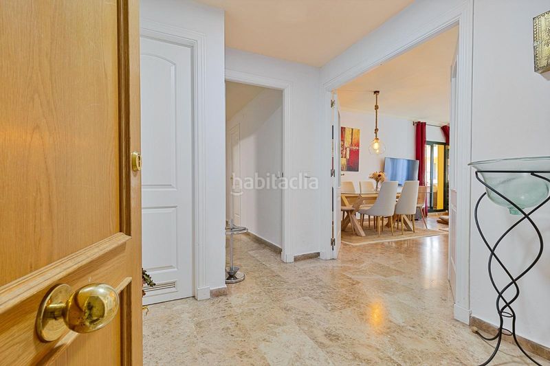 Foto f378637d-e04b-4579-a430-63fabd7d58df. Apartament amb aparcament a Nueva Alcántara Marbella