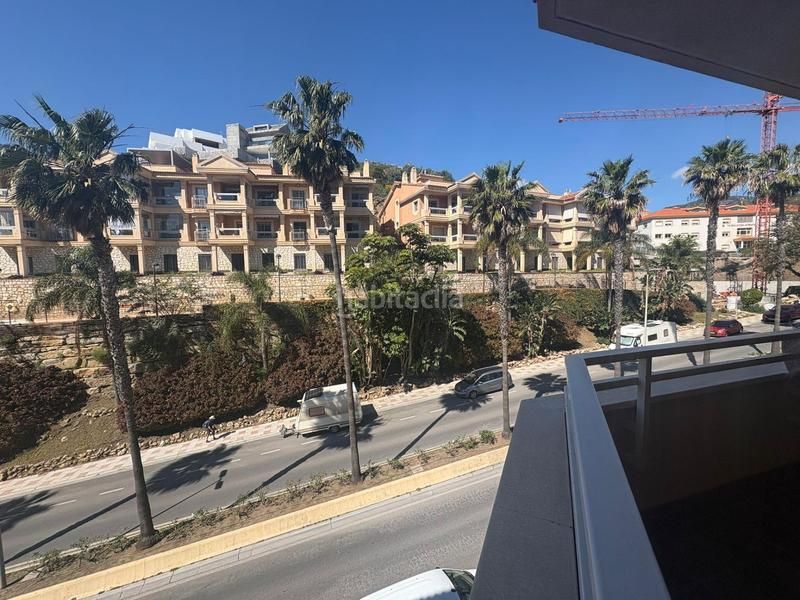 Foto 2da9aaf1-4069-4b2b-8c33-6ede91e289f9. Apartament amb aparcament piscina a Zona Centro Comercial Torrequebrada Benalmádena