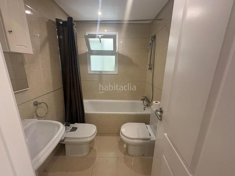 Foto b403afd4-4d1f-47cc-ba4a-21d3aaf0bad2. Apartament amb aparcament piscina a Zona Centro Comercial Torrequebrada Benalmádena