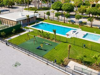 Lloguer Apartament a Playamar - Benyamina. Exclusiva vivienda a estrenar en playamar  los álamos calidad de