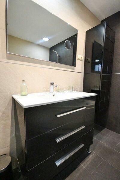 Foto 4098d5e6-d46f-4209-89db-a7f3e6668b2e. Casa adossada amb aparcament piscina a Hacienda Torrequebrada Benalmádena