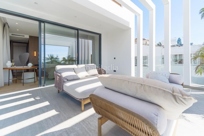 Foto bc84ec2d-31f7-470f-8b70-3b6e5317361b. Xalet amb calefacció aparcament piscina a Marbesa Marbella