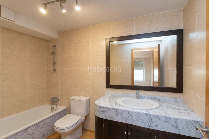 Foto 0347686e-b26e-438c-ab61-e1dda9227b40. Piccolo appartamento con riscaldamento parcheggio piscina in Marbella