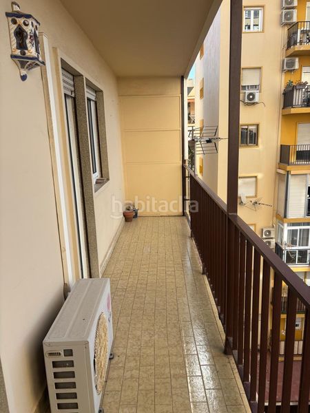 Foto e051c979-d6f5-49b1-869d-6890530399d7. Apartament amb aparcament a El Palo Málaga