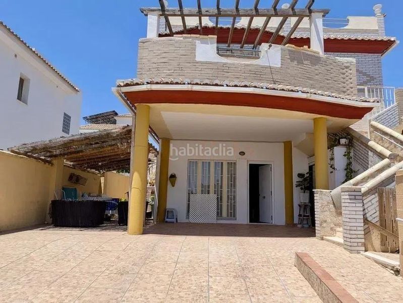 Foto 7a4fa6ac-7248-4070-a689-7d9db35964e7. Casa amb aparcament piscina a El Tomillar Torre del Mar