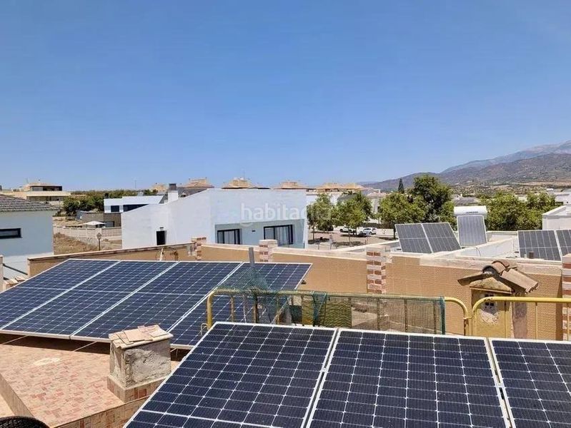 Foto c2ea5ee8-25ea-4780-a090-182d966b5292. Casa amb aparcament piscina a El Tomillar Torre del Mar