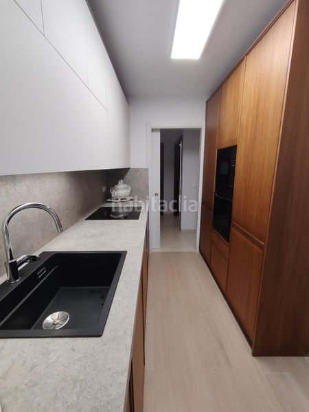 Foto 93cdb2c2-d985-4cc8-83f6-f5a04503aa9d. Lloguer apartament amb aparcament piscina a El Consul - Ciudad Universitaria - El Romeral Málaga