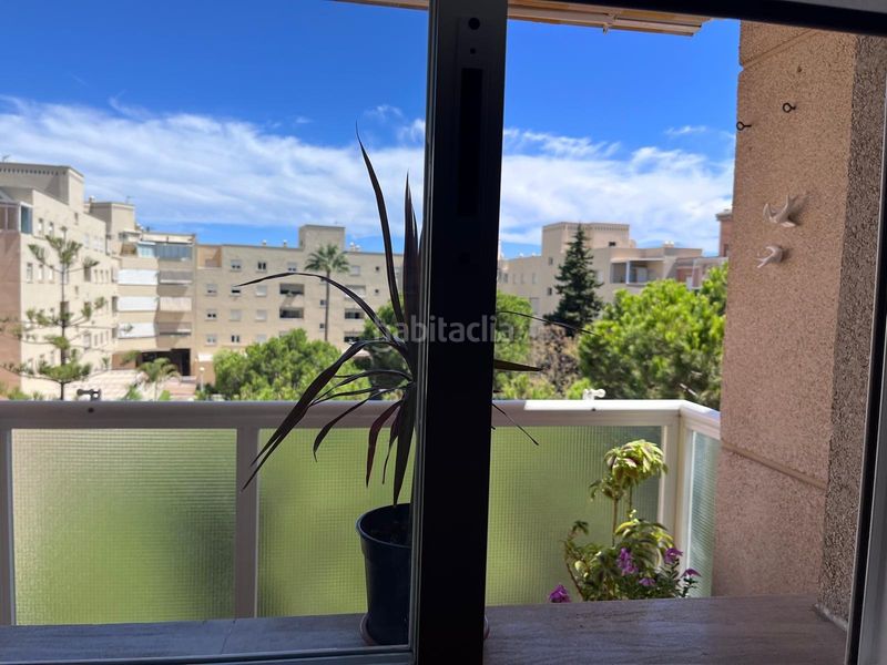 Foto a188ef8a-36fd-489d-ad90-6b12b97c51a1. Lloguer apartament amb aparcament piscina a El Consul - Ciudad Universitaria - El Romeral Málaga