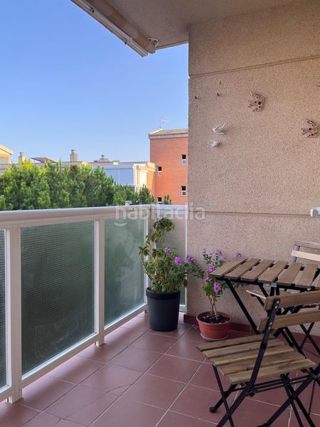 Foto d8f4cd74-08cf-443a-9788-c7925fab9c6e. Lloguer apartament amb aparcament piscina a El Consul - Ciudad Universitaria - El Romeral Málaga