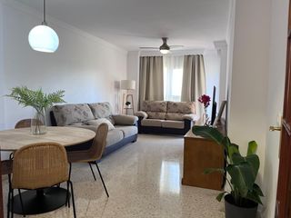 Location Appartement à El Consul - Ciudad Universitaria - El Romeral. Alquiler piso de 3 dormitorios en teatinos