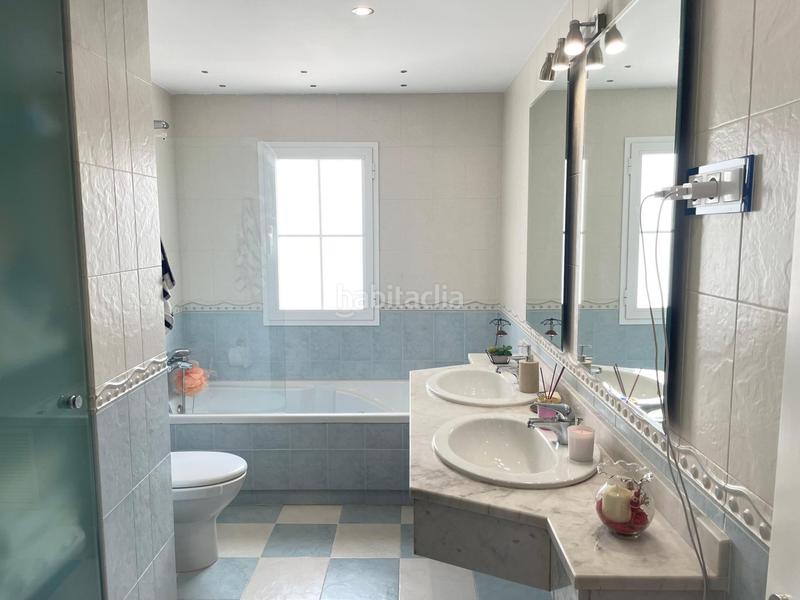 Foto a277d016-add3-4de6-8592-025760a9511b. Àtic amb calefacció aparcament piscina a Cortijo Torrequebrada Benalmádena