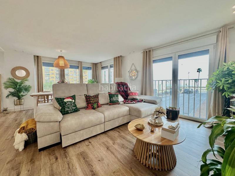 Foto d21d9868-4d27-4a4a-a1b3-2f0d9a0e9bf0. Alquiler apartamento bonito apartamento frente al mar, los boliches. en Fuengirola