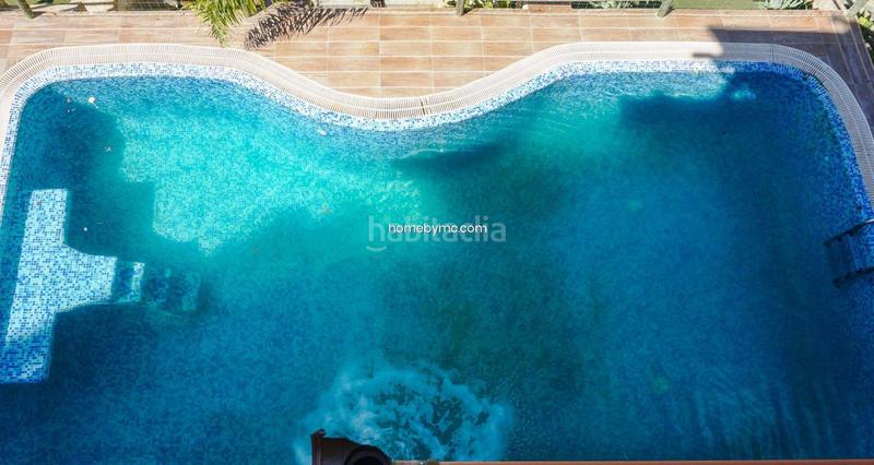 Foto a2519113-b1e7-401a-81b6-cb93e83f08e9. Chalet espectacular chalet con vistas al mar en venta la vella en Altea