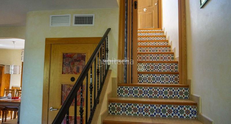 Foto fbd11255-5add-4d71-a416-1a81018aa33c. Chalet espectacular chalet con vistas al mar en venta la vella en Altea