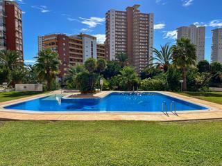 Apartamento en Playa Poniente. Exclusivo piso reformado con vistas panorámicas en playa ponient