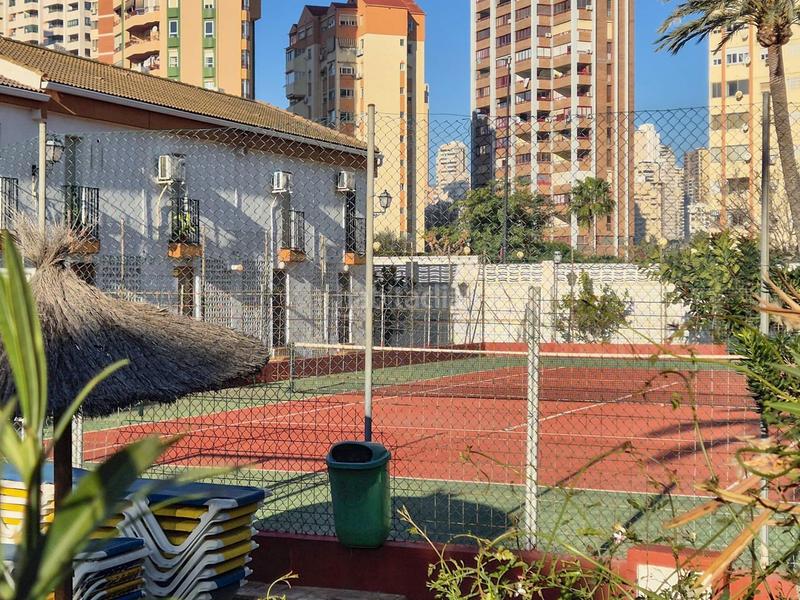 Foto d8a4999b-527f-4ba3-8225-a493a00911fb. Casa a schiera con parcheggio piscina in Rincón Bajo Benidorm