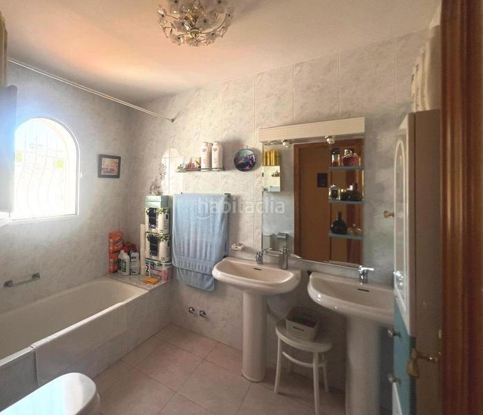Foto 61704fa5-e82e-4e8f-b7dd-807cc853b8cb. Chalet  adosado en venta en alfaz del pi en Alfàs del Pi (l´)