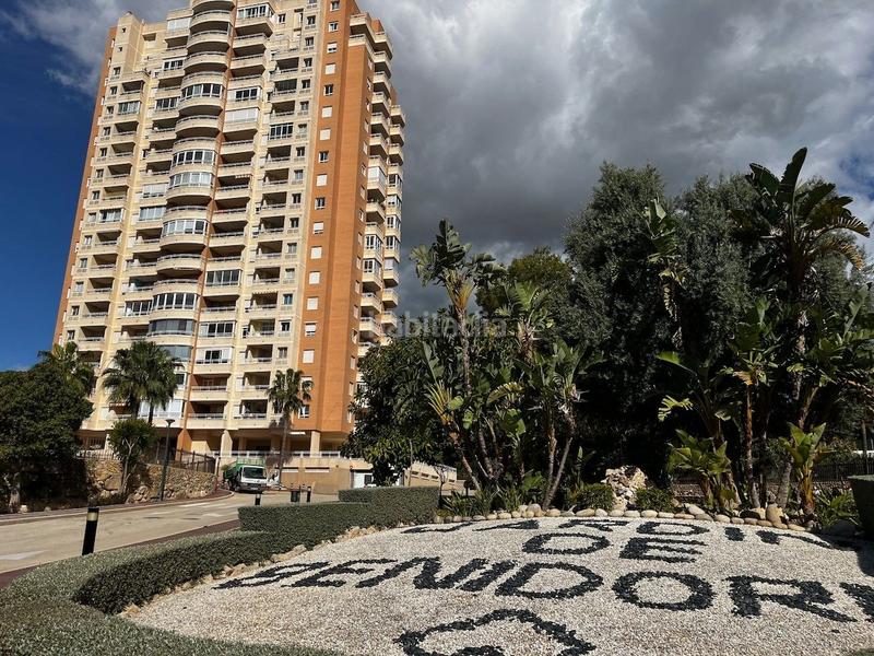 Foto f43c071d-edc9-426d-8cb0-7969e21bd755. Alquiler apartamento en Via Parque Benidorm