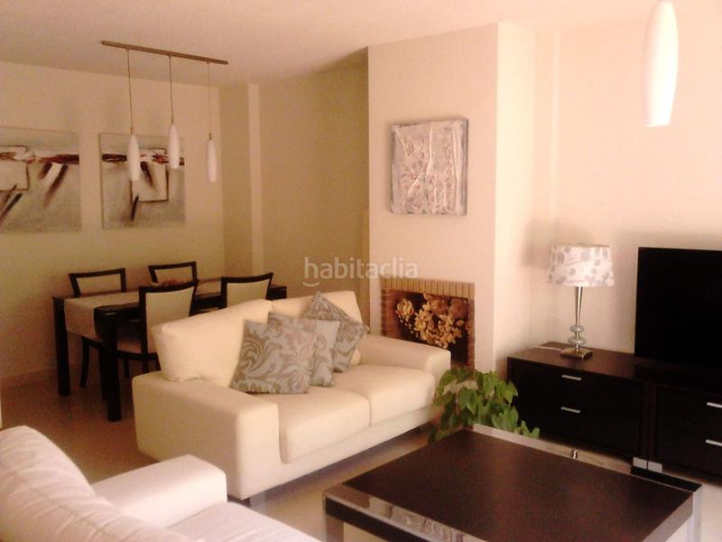 Foto 69973741-3225-40c8-b3f8-a3a7133dc7f7. Casa pareada en Coloma Nucia (la)