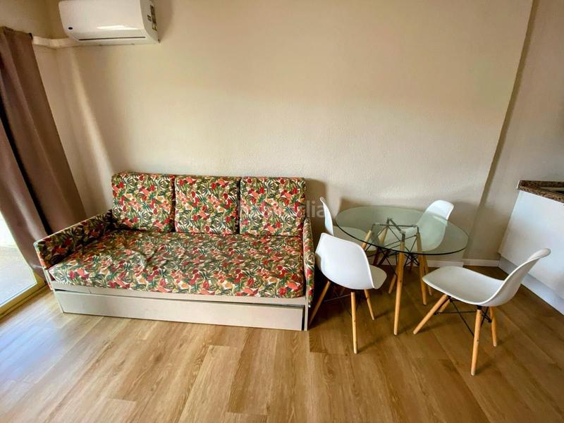Foto 3ef71566-ece8-4e4a-8a9c-d0841792508b. Apartament amb aparcament piscina a Rincón Bajo Benidorm