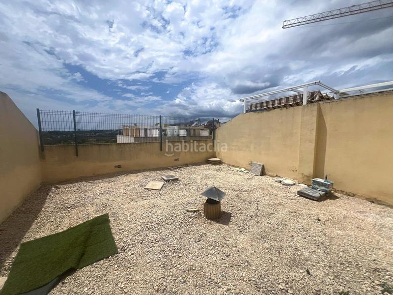 Foto 721fb602-e678-4337-a8de-3d6e45605292. Dúplex  con gran solárium privado en el centro de alfaz del pi en Alfàs del Pi (l´)