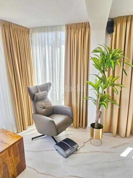 Foto f7ab2eba-7e57-4fbf-96fa-1d3ab11ecb7f. Apartamento en Altea ciudad Altea