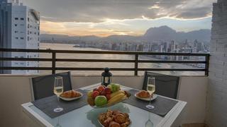 Piccolo appartamento en Rincn Alto. Apartamento con vistas al mar en venta en benidorm