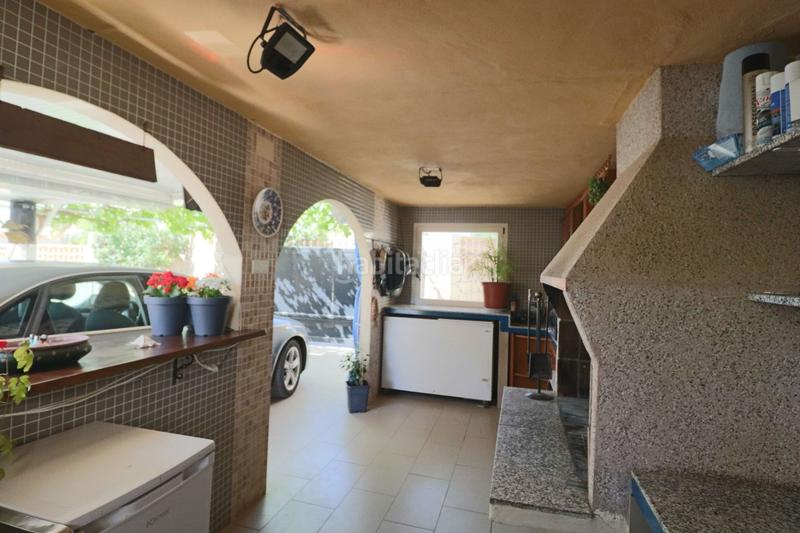 Foto 27208e06-82ee-4898-a33f-a23b17fef270. Chalet en Coloma Nucia (la)