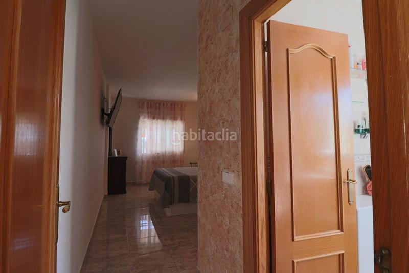 Foto db6d1a59-ca69-45b6-b9f3-adf688c4a87a. Chalet en Coloma Nucia (la)