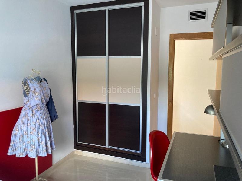 Foto 3caf8b4f-4a4f-45e9-9ab3-e281dd48d8bd. Chalet  con piscina privada en venta en la nucía zona nou espai en Nucia (la)