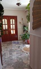 Pis a Martos. Se vende este gran piso de 160m2 totalmente reformado y cochera